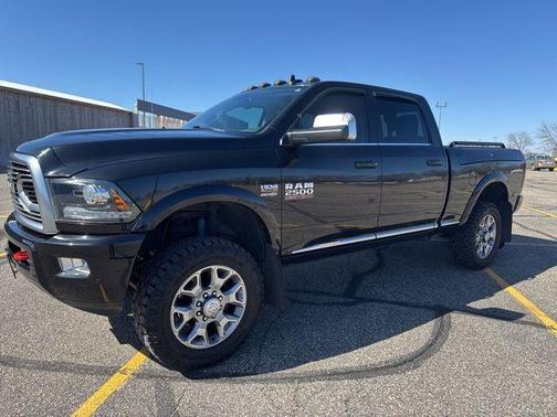 2018 RAM 2500 Limited Crew Cab 4x4 6'4' Box