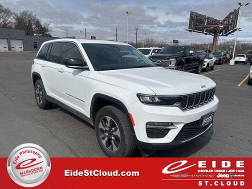 2022 Jeep Grand Cherokee 4xe Base