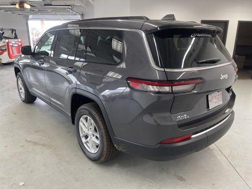Baltic Gray Metallic Clearcoat 2026 Jeep Grand Cherokee L Altitude