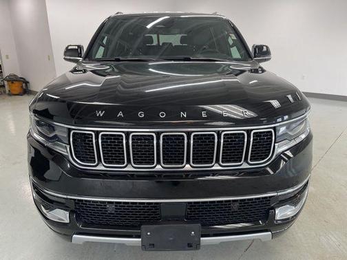 Diamond Black Crystal Pearlcoat 2024 Jeep Wagoneer L Series II 4x4