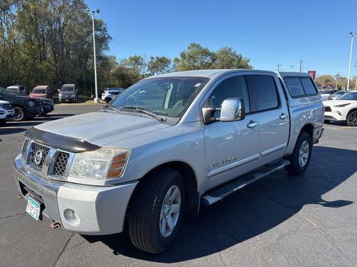 2005 Nissan Titan LE Crew Cab