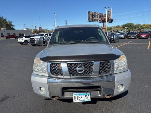 2005 Nissan Titan LE Crew Cab