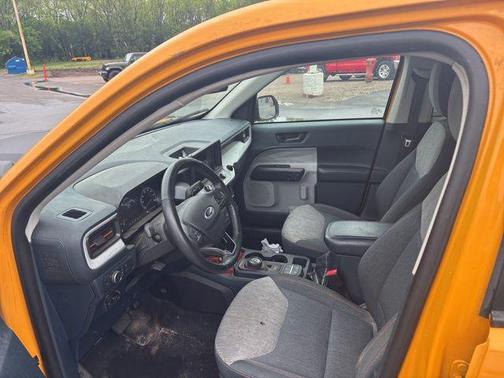 Cyber Orange Tricoat Metallic 2022 Ford Maverick Lariat
