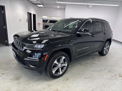 2024 Jeep Grand Cherokee 4xe Base