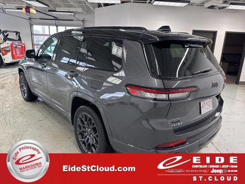 2025 Jeep Grand Cherokee L Summit Reserve