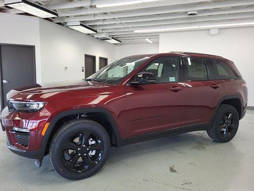 2025 Jeep Grand Cherokee Limited X
