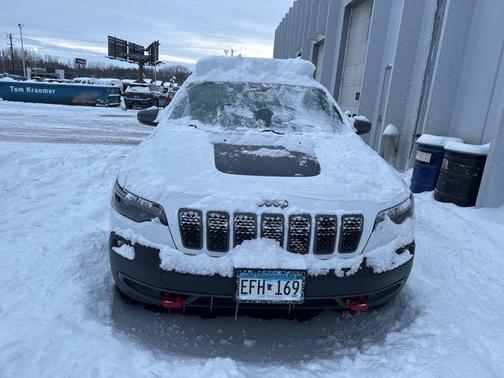 2020 Jeep Cherokee Trailhawk