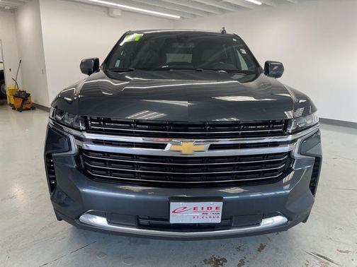 2021 Chevrolet Suburban LT