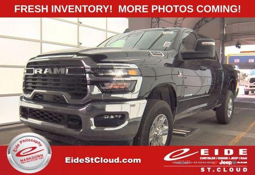 2025 RAM 2500 Big Horn Crew Cab 4x4 6'4' Box