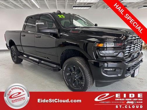 2025 RAM 2500 Big Horn Crew Cab 4x4 6'4' Box