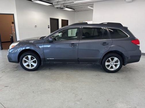 Carbide Gray Metallic 2014 Subaru Outback 2.5i Premium