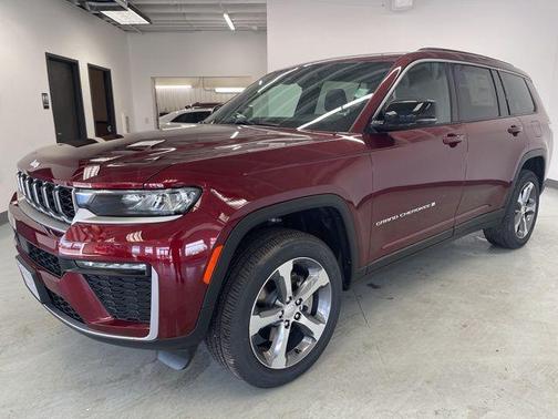 Velvet Red Pearlcoat 2026 Jeep Grand Cherokee L Limited