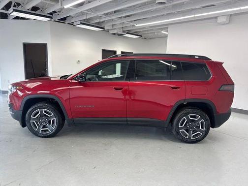 Red Hot Pearlcoat 2026 Jeep Cherokee Limited