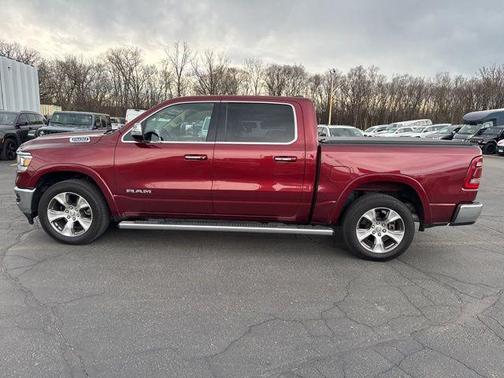 Delmonico Red Pearlcoat 2021 RAM 1500 Laramie
