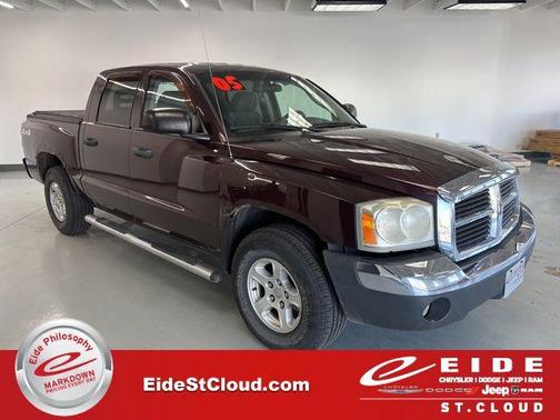 2005 Dodge Dakota SLT Quad Cab