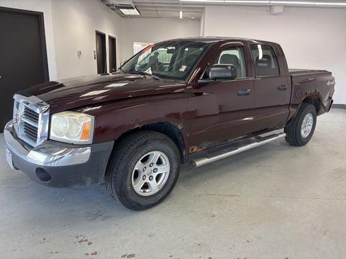 2005 Dodge Dakota SLT Quad Cab