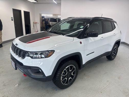 2026 Jeep Compass Trailhawk