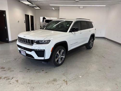 Bright White Clearcoat 2026 Jeep Grand Cherokee L Limited