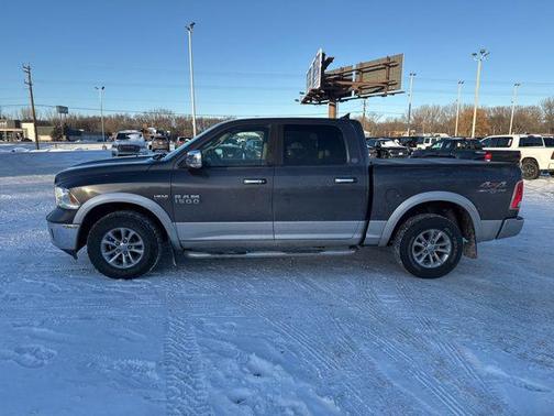 2016 RAM 1500 Laramie