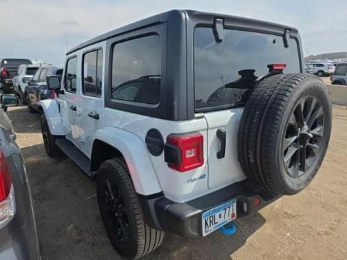 Bright White Clearcoat 2023 Jeep Wrangler 4xe Sahara