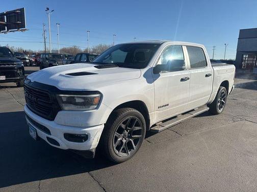 Bright White Clearcoat 2023 RAM 1500 Laramie
