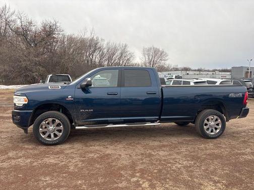 2019 RAM 2500 Big Horn Crew Cab 4x4 8' Box