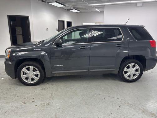 2017 GMC Terrain SLE-1
