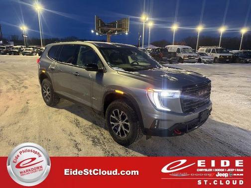 2025 GMC Acadia AWD AT4