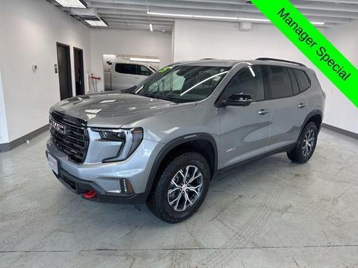 2025 GMC Acadia AWD AT4