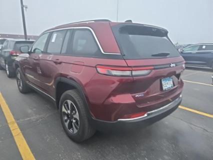 2022 Jeep Grand Cherokee 4xe Base