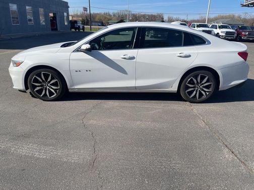 2017 Chevrolet Malibu 1LT