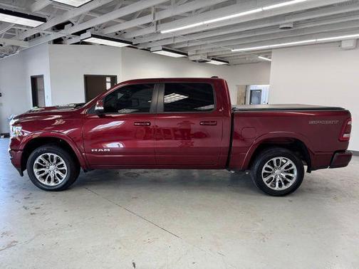 Delmonico Red Pearlcoat 2022 RAM 1500 Laramie