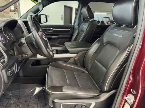 Delmonico Red Pearlcoat 2022 RAM 1500 Laramie
