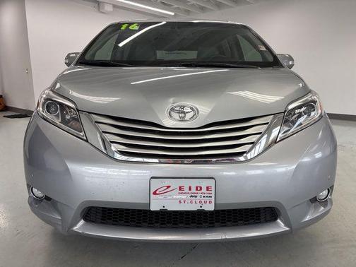 2016 Toyota Sienna Limited