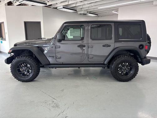 2025 Jeep Wrangler Willys