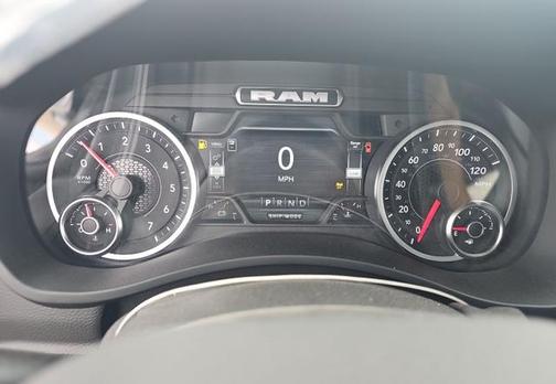 2025 RAM 2500 Big Horn Crew Cab 4x4 6'4' Box