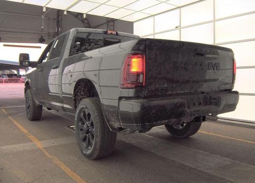 2025 RAM 2500 Big Horn Crew Cab 4x4 6'4' Box