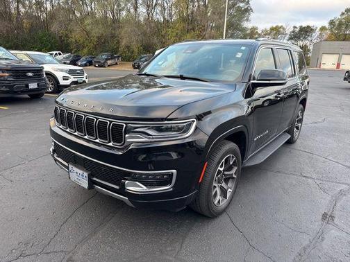 2023 Jeep Wagoneer Series III 4x4