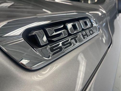 2025 RAM 1500 ST