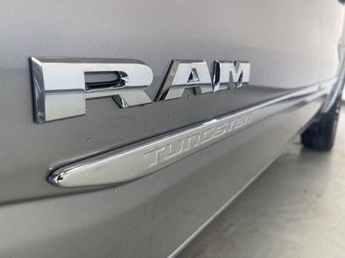 2025 RAM 1500 ST
