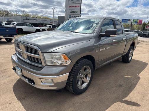 Mineral Gray Metallic Clearcoat 2012 RAM 1500 SLT