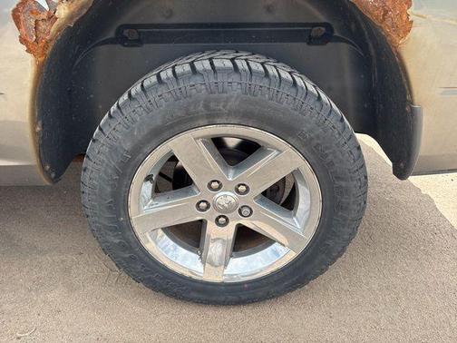Mineral Gray Metallic Clearcoat 2012 RAM 1500 SLT