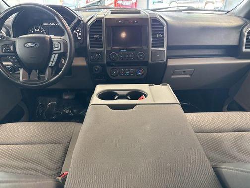 Blue Jeans Metallic 2018 Ford F-150 XLT