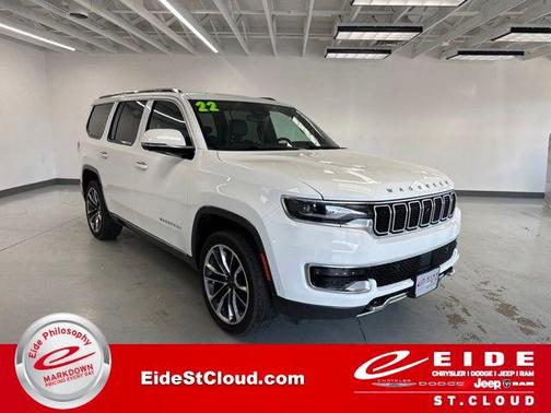 Bright White Clearcoat 2022 Jeep Wagoneer Series III