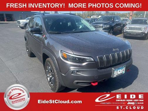 2022 Jeep Cherokee Trailhawk