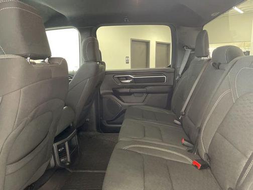 Bright White Clearcoat 2025 RAM 1500 Big Horn/Lone Star