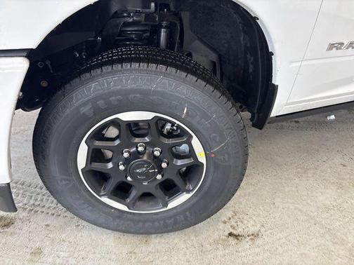 2026 RAM 2500 Laramie Crew Cab 4x4 6'4' Box