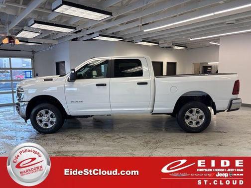 2026 RAM 3500 Big Horn Crew Cab 4x4 6'4' Box