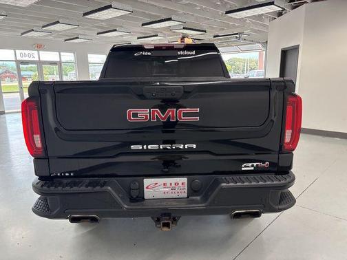 2019 GMC Sierra 1500 AT4