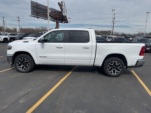 Bright White Clearcoat 2025 RAM 1500 Laramie